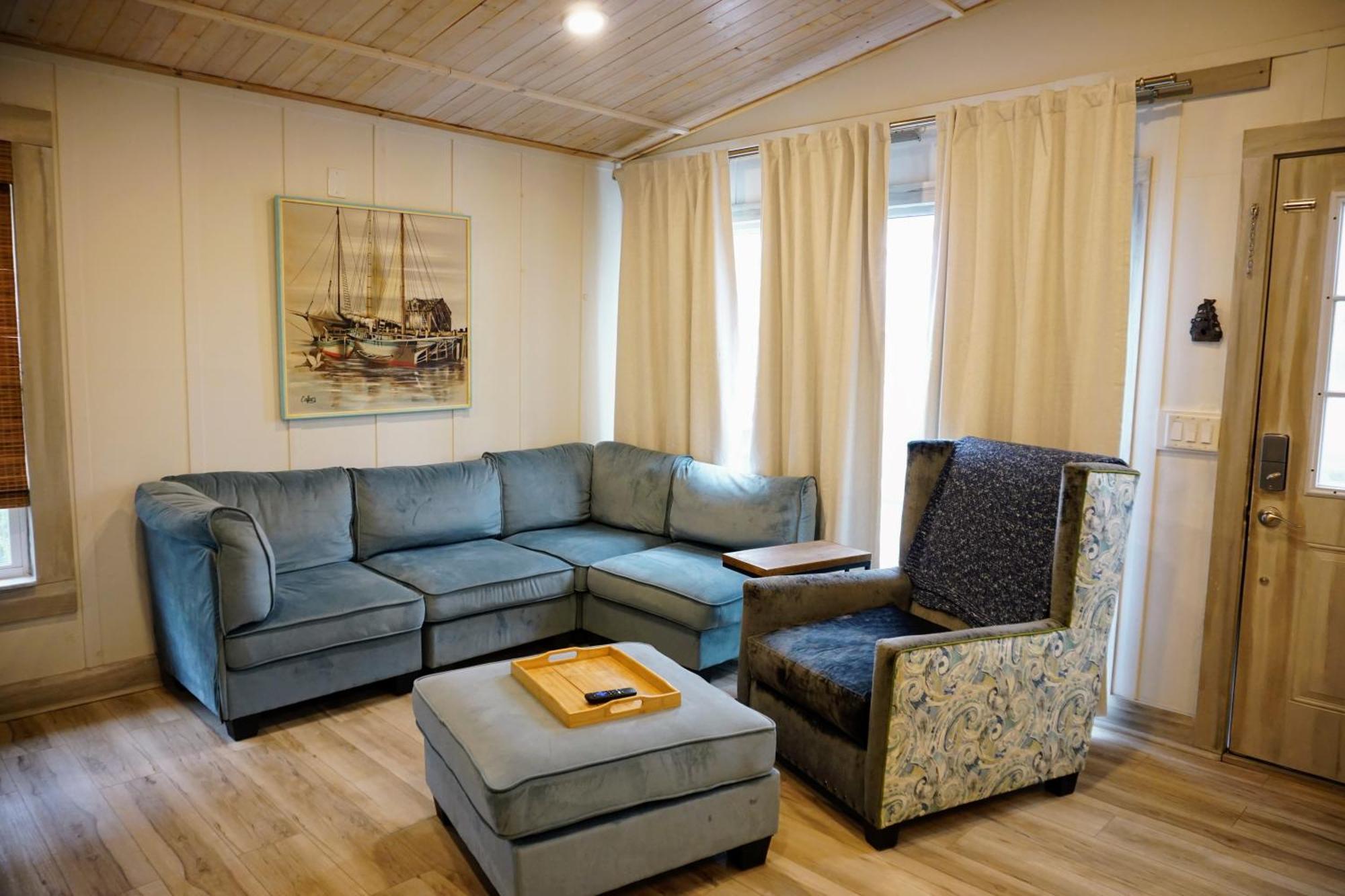 Ami Tree House Villa Брейдентон Бийч Екстериор снимка